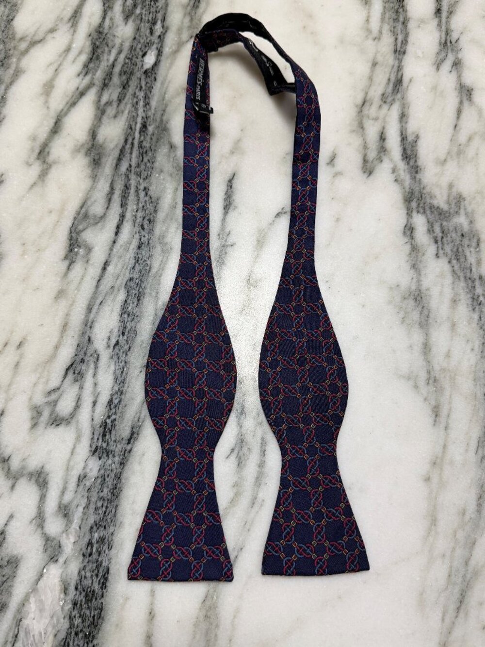 Authentic HERMÈS Paris Silk Self-Tie Bow Tie